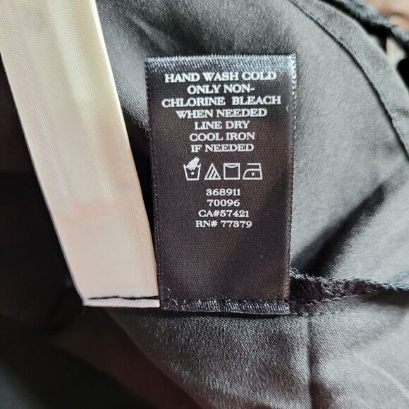 Ann Taylor  - Picture 8 of 8